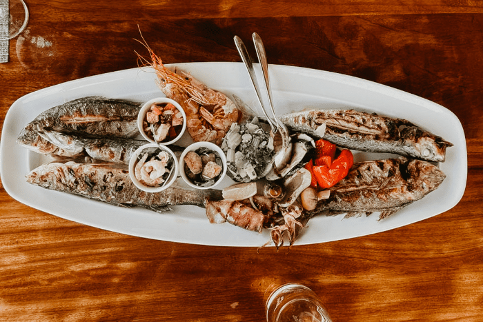 Fish platter at Vitaceae